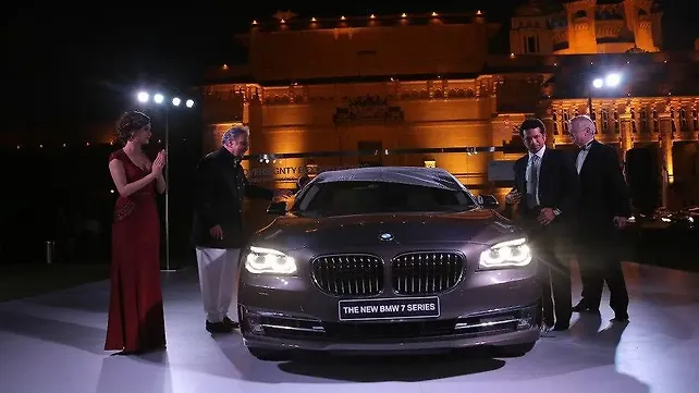 BMW previews 7 Series facelift in India BMW previews 7 Series facelift in India
