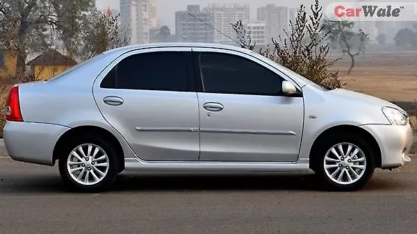 Toyota planning to launch the hybrid Etios in India Toyota planning to launch the hybrid Etios in India
