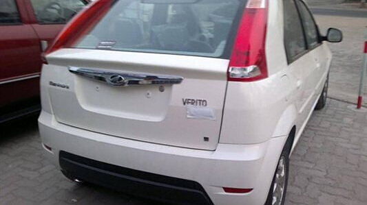 Mahindra Verito Vibe spotted at dealership few days ahead of launch
