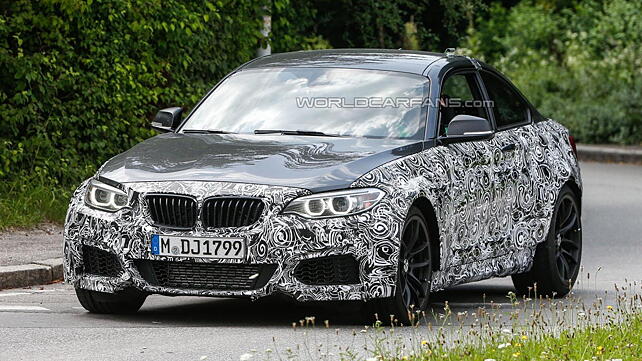 BMW M2 spied with quad exhaust pipes
