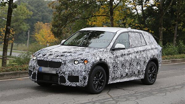 Next generation BMW X1 crossover spied testing