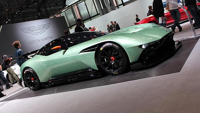 2015 New York Auto Show: Aston Martin Vulcan showcased