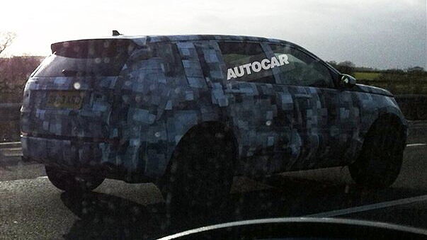 Land Rover Freelander replacement spied again