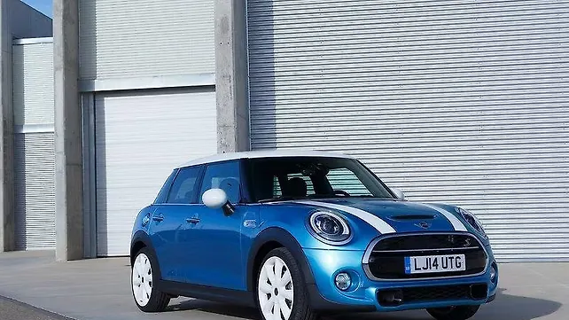 BMW reveals the new five-door Mini BMW reveals the new five-door Mini