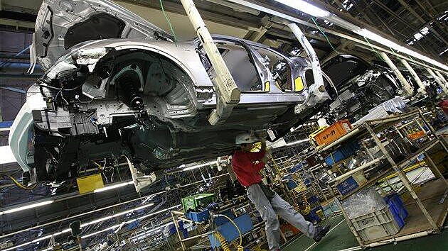 Government to roll back the excise duty sops on cars from January