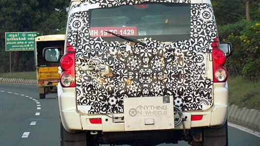 2014 Mahindra Scorpio spotted with emission testing equipment