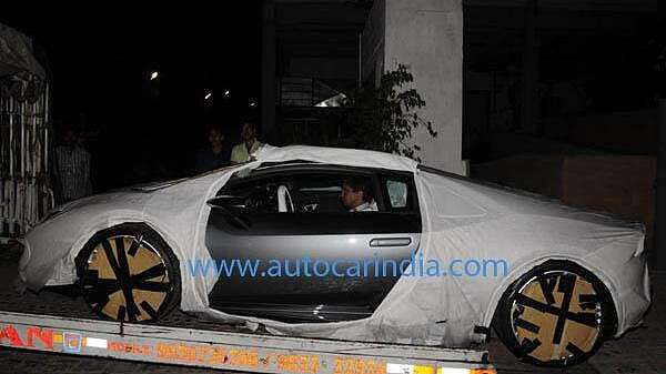 Lamborghini Huracan arrives in Mumbai 