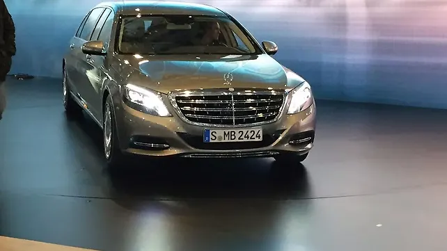 Mercedes Maybach S600 Pullman spotted before unveiling Mercedes Maybach S600 Pullman spotted before unveiling