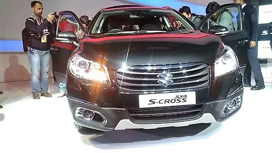 2014 Auto Expo: Maruti Suzuki unveils the S-Cross Crossover 2014 Auto Expo: Maruti Suzuki unveils the S-Cross Crossover