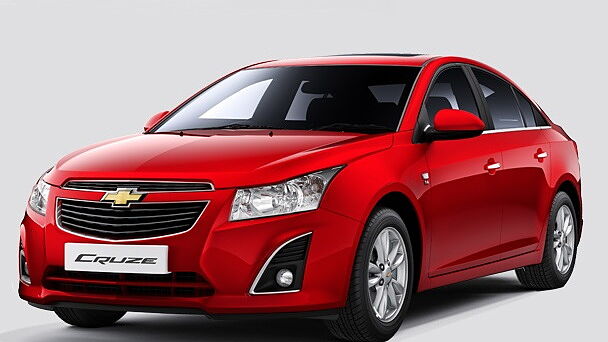 2013 Chevrolet Cruze launched for Rs 13.75 lakh