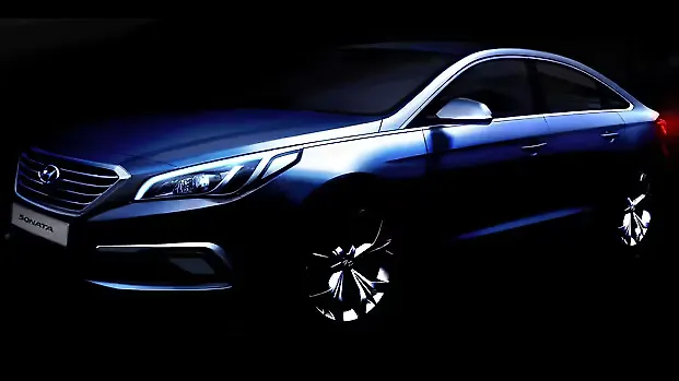 Hyundai Sonata 2015 images teased Hyundai Sonata 2015 images teased