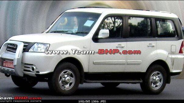Facelifted Tata Sumo Grande spied testing 