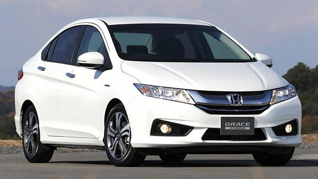 Honda Grace Hybrid launched in Japan