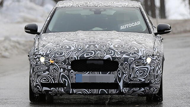 Jaguar XE to debut at the Paris Motor Show