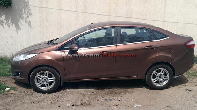 Ford Fiesta automatic spied on test in Gurgaon