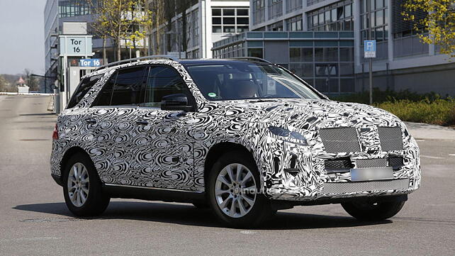 Mercedes Benz ML spied near the factory in Germany