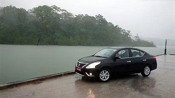 Nissan Sunny facelift to be launched in India on July 3 Nissan Sunny facelift to be launched in India on July 3