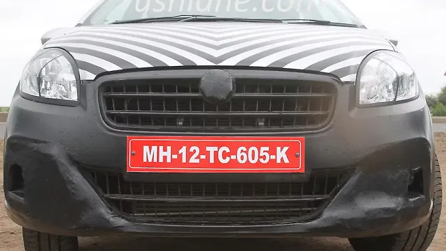 2014 Fiat Linea facelift spotted in India 2014 Fiat Linea facelift spotted in India