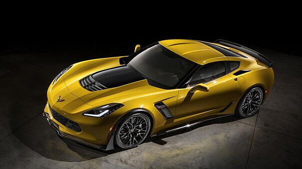 2014 Detroit Motor Show: Chevrolet Corvette Z06 and C7.R revealed
