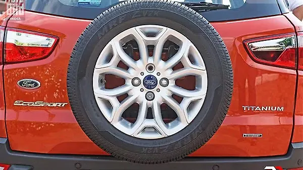 Ford EcoSport First Drive - CarWale