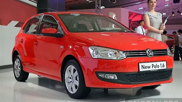 2014 Volkswagen Polo hatchback previewed at KLIMS13 2014 Volkswagen Polo hatchback previewed at KLIMS13