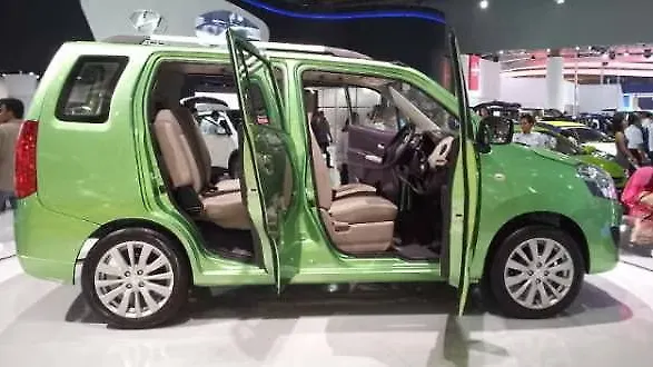 Suzuki reveals 7-seater Wagon R MPV Suzuki reveals 7-seater Wagon R MPV