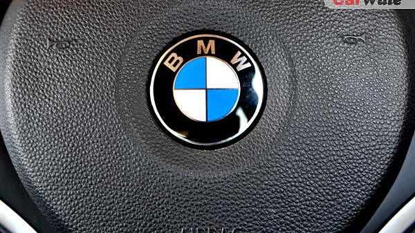BMW confirms X4 Crossover