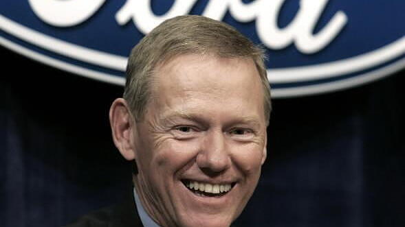 Ford announces retirement of Alan Mulally; Mark Fields to take over as CEO