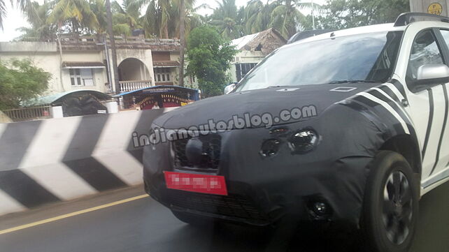Nissan Terrano spotted testing in Chennai for the first time