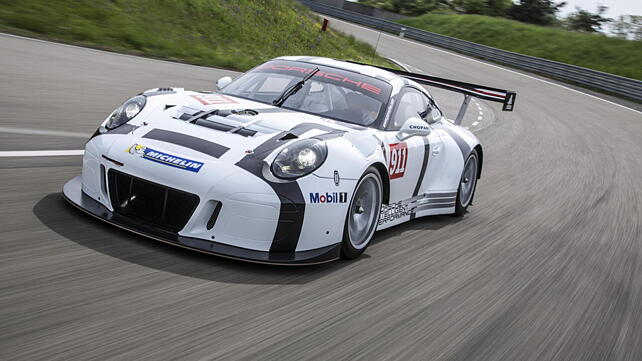 Porsche reveals 911 GT3 R race car