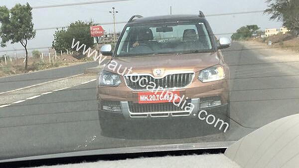 Skoda Yeti facelift spotted testing in India