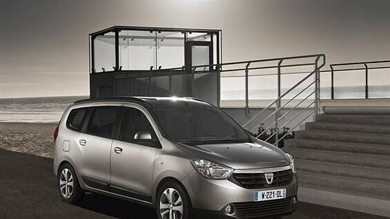 Renault to bring the Lodgy to India