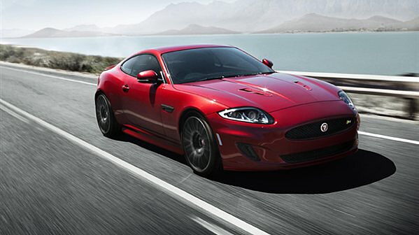 Jaguar unveils two special editions - XK Signature and XK Dynamic R