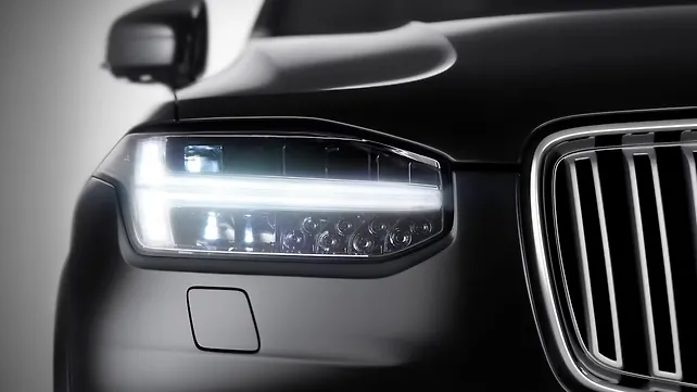 Volvo teases the 2015 XC90’s ‘Thor’s Hammer’ DRLs Volvo teases the 2015 XC90’s ‘Thor’s Hammer’ DRLs
