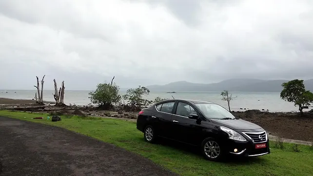 Nissan Sunny facelift picture gallery Nissan Sunny facelift picture gallery