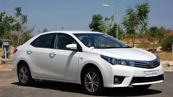 Toyota sells 12,556 units in October 2014 Toyota sells 12,556 units in October 2014