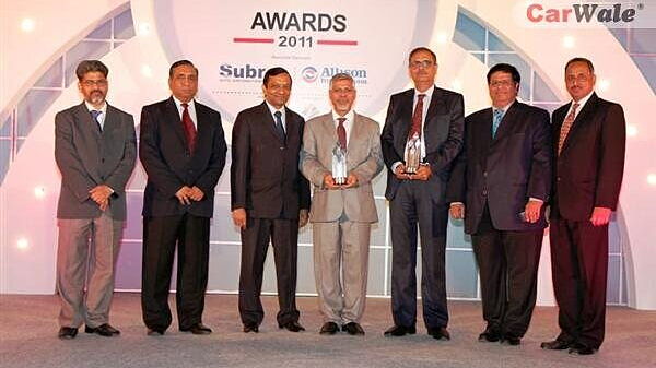 Mahindra's high performance HCV trucks brand - Navistar bags top honours at APOLLO-CV Awards 2011