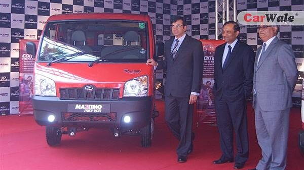 Mahindra's Maxximo based Mini Van launched