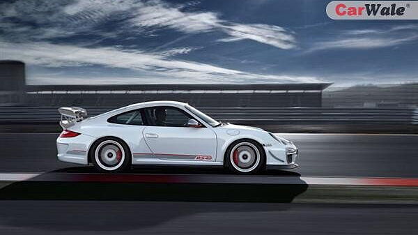 Porsches launches limited edition 500 hp Porsche 911 GT3 RS 4.0