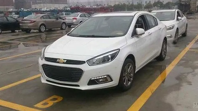 2015 Chevrolet Cruze facelift spotted sans camouflage in China 2015 Chevrolet Cruze facelift spotted sans camouflage in China