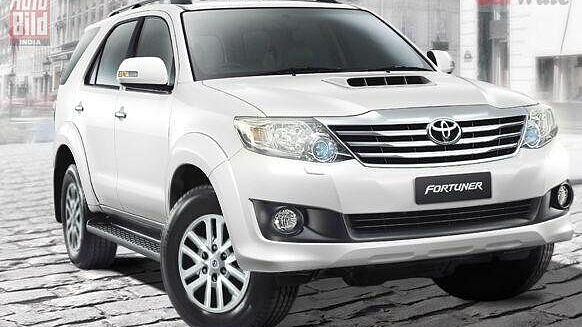Toyota Fortuner facelift pictures