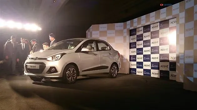 Hyundai India unveils the Grand i10 based Xcent sedan Hyundai India unveils the Grand i10 based Xcent sedan
