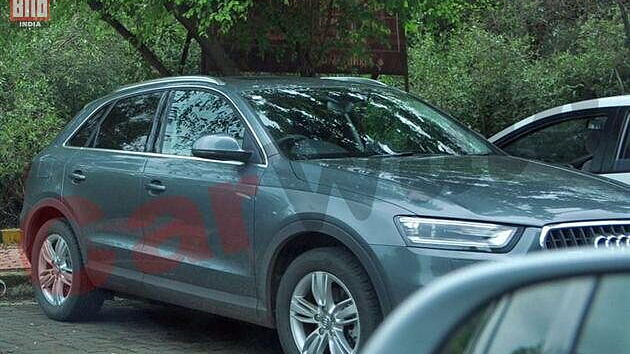 Audi Q3 spotted -SCOOP PICTURES