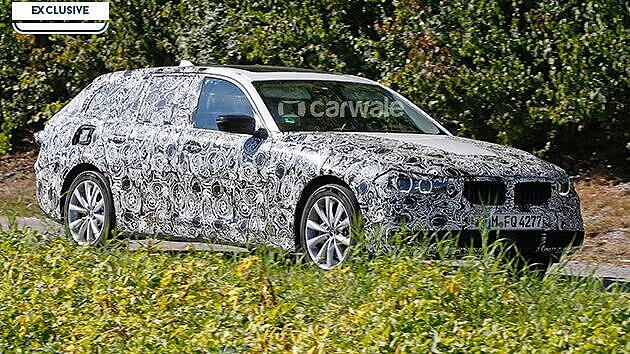 Next-generation BMW 5 Series Touring (estate) spied