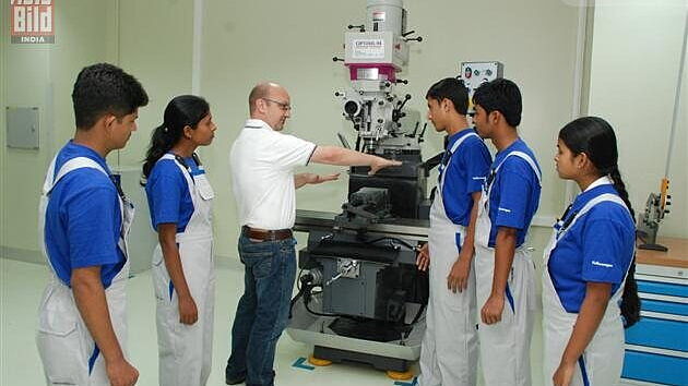 Volkswagen Group India launches the Mechatronics Apprenticeship Programme in Pune