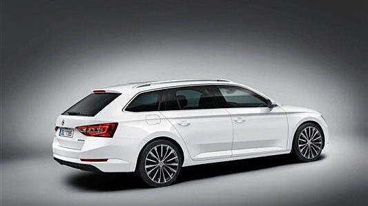 New Skoda Superb Estate to launch globally in September