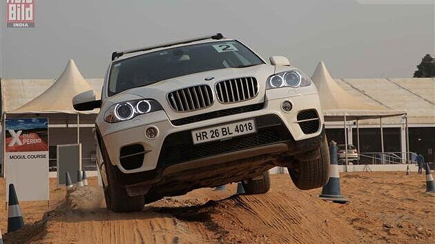 BMW showcases the xDrive at BMW Xperience 2011