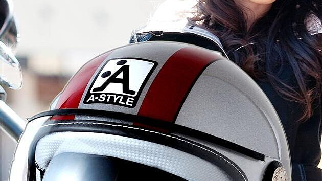 SteelBird introduces Designer Helmets for Women