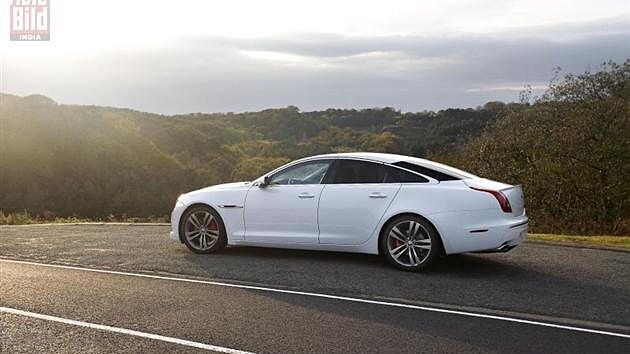 Jaguar introduces Speed and Sport Packs on XJ