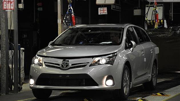 Toyota Avensis gets into production
